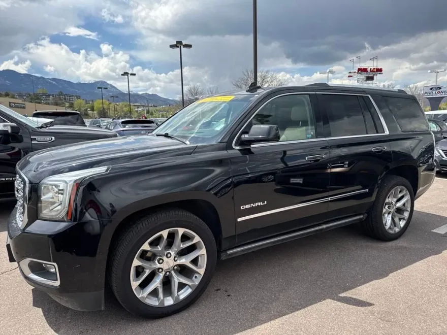 2019 Gmc Yukon Denali photo 1