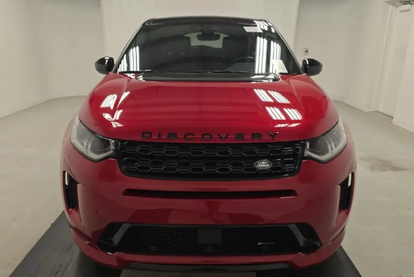 2023 Land Rover Discovery Sport SE R-Dynamic photo 1