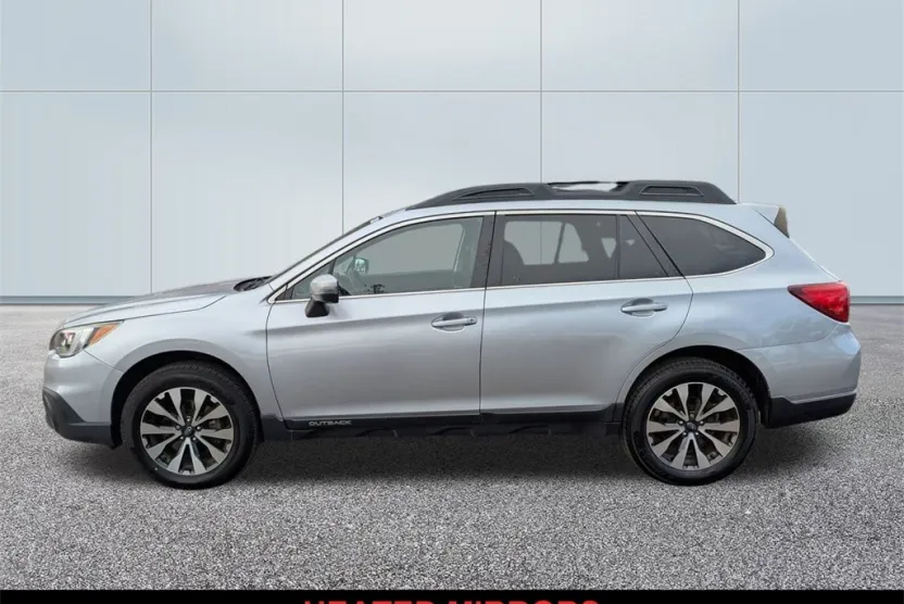 2016 Subaru Outback 2.5i Limited photo 1