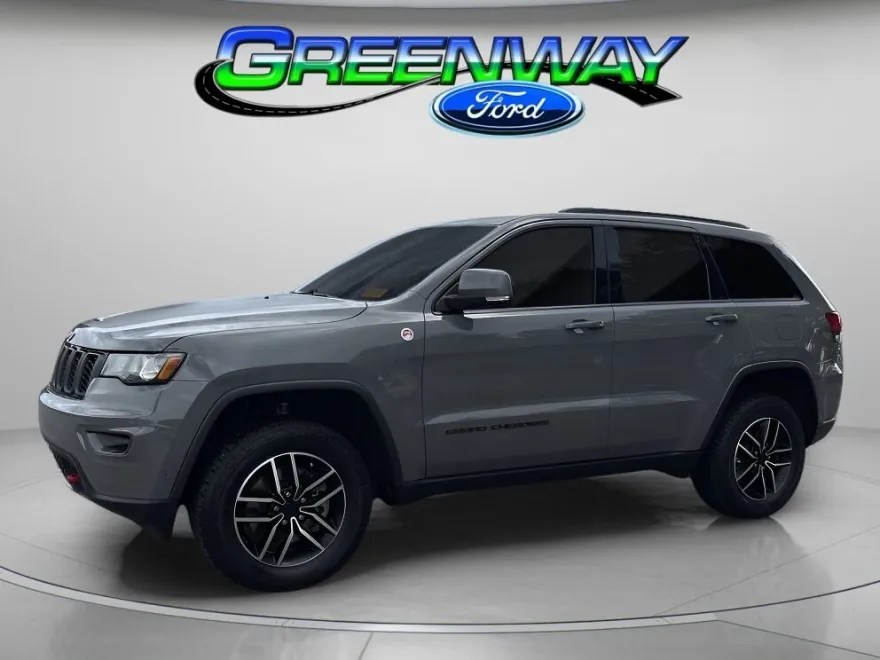 2021 Jeep Grand Cherokee Trailhawk Sport photo 1