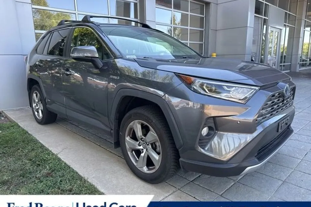 2019 Toyota RAV4 Hybrid Limited photo 1