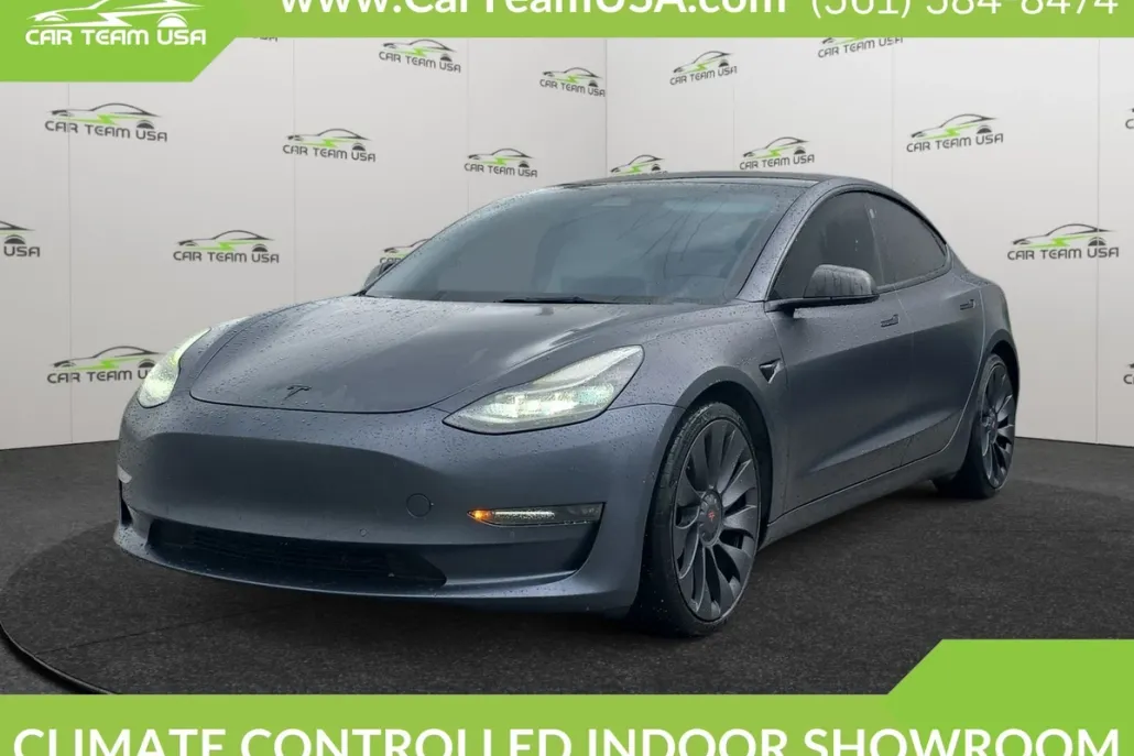 2022 Tesla Model 3 Performance photo 1