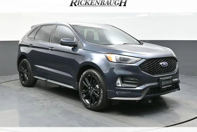 2024 Ford Edge ST-Line photo 1