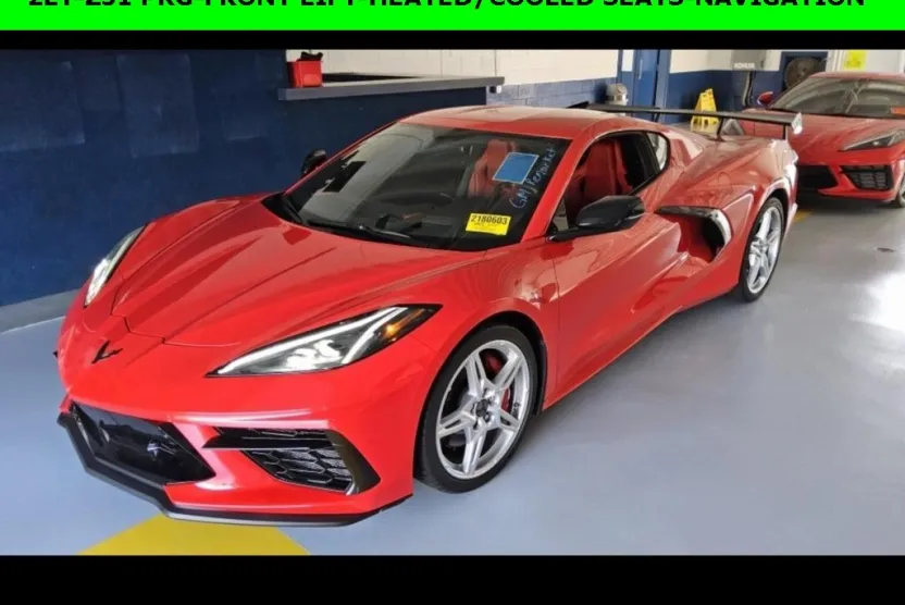 2023 Chevrolet Corvette Stingray 2LT photo 1