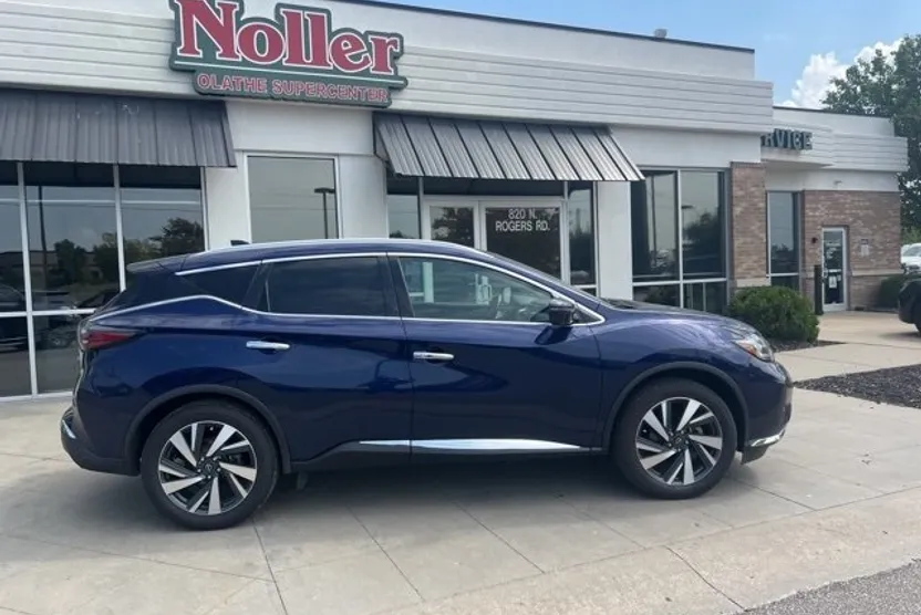 2023 Nissan Murano SL photo 1
