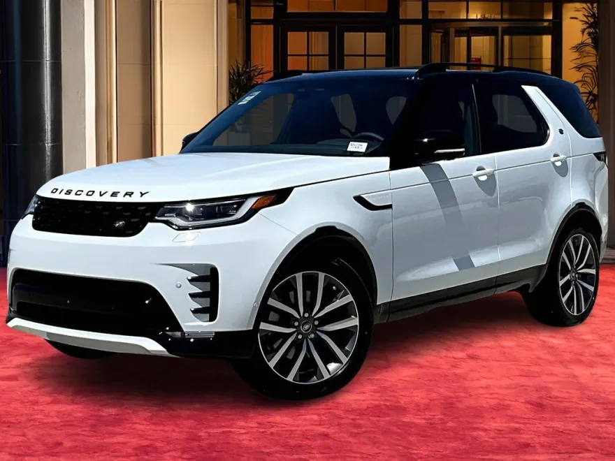 2025 Land Rover Discovery P360 Dynamic SE photo 1