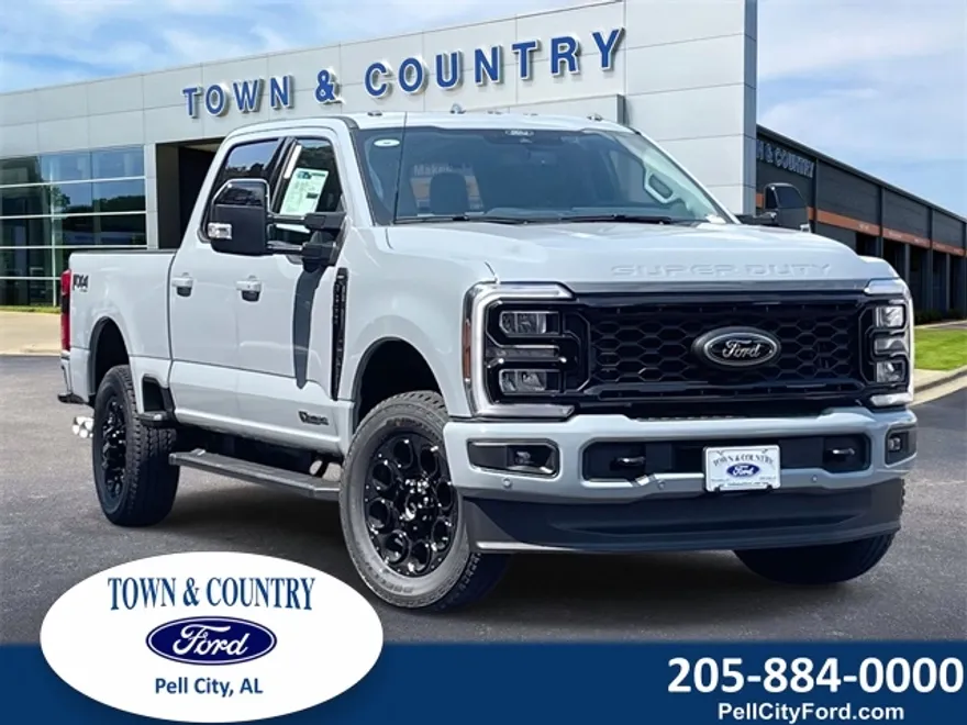 2026 Ford F-350 Lariat photo 1