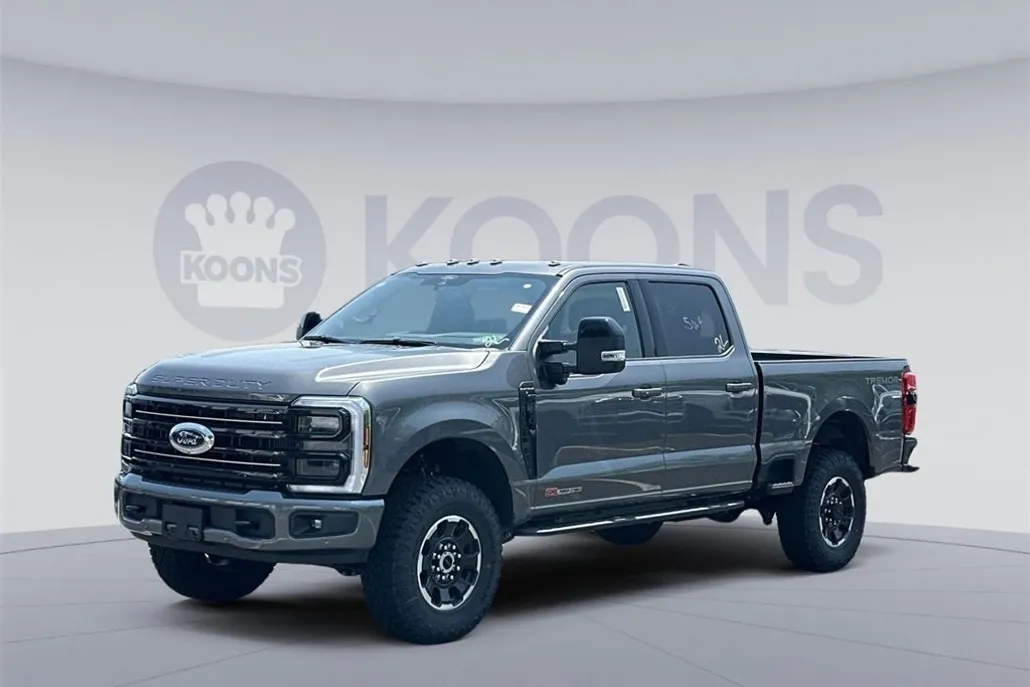 2025 Ford F-350 photo 1