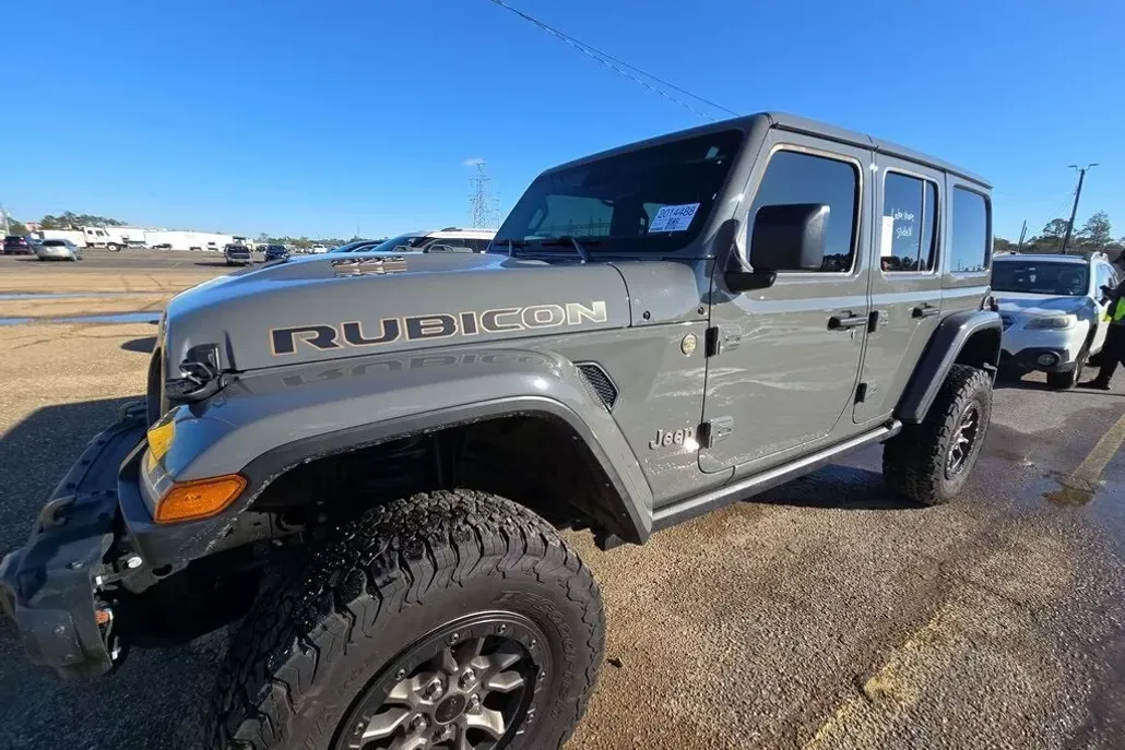 2023 Jeep Wrangler Rubicon 392 photo 1