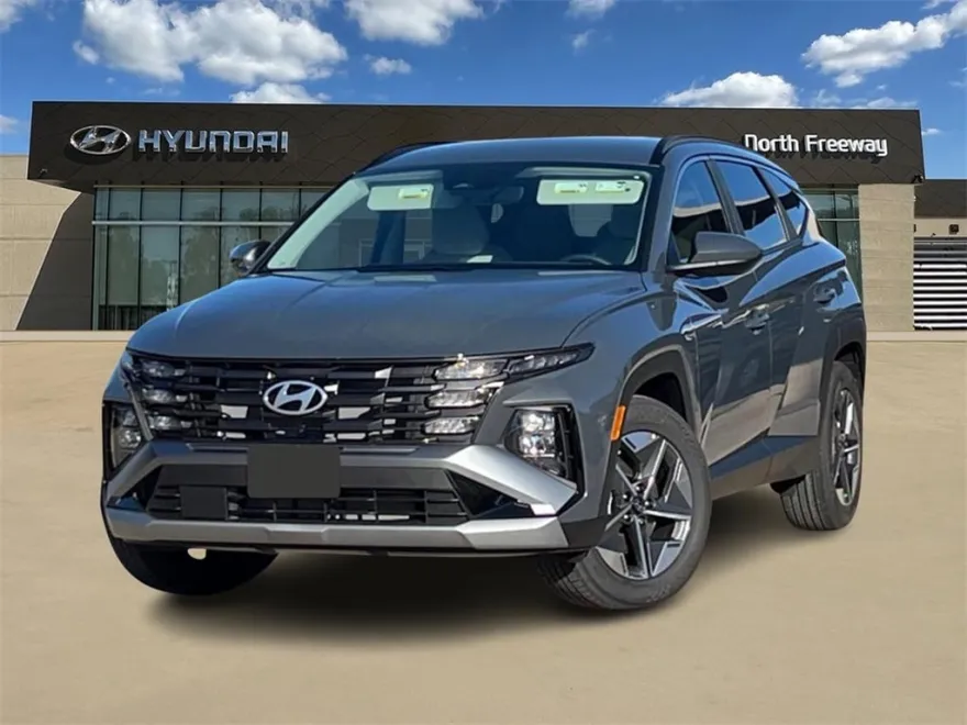 2025 Hyundai Tucson SEL photo 1