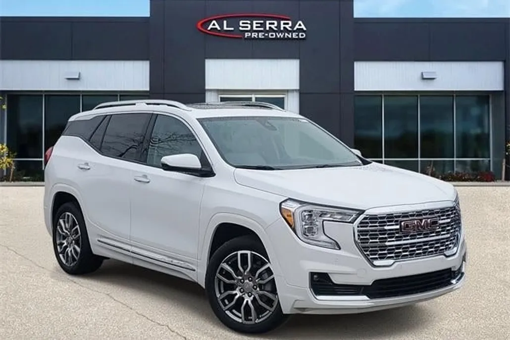 2022 Gmc Terrain Denali photo 1