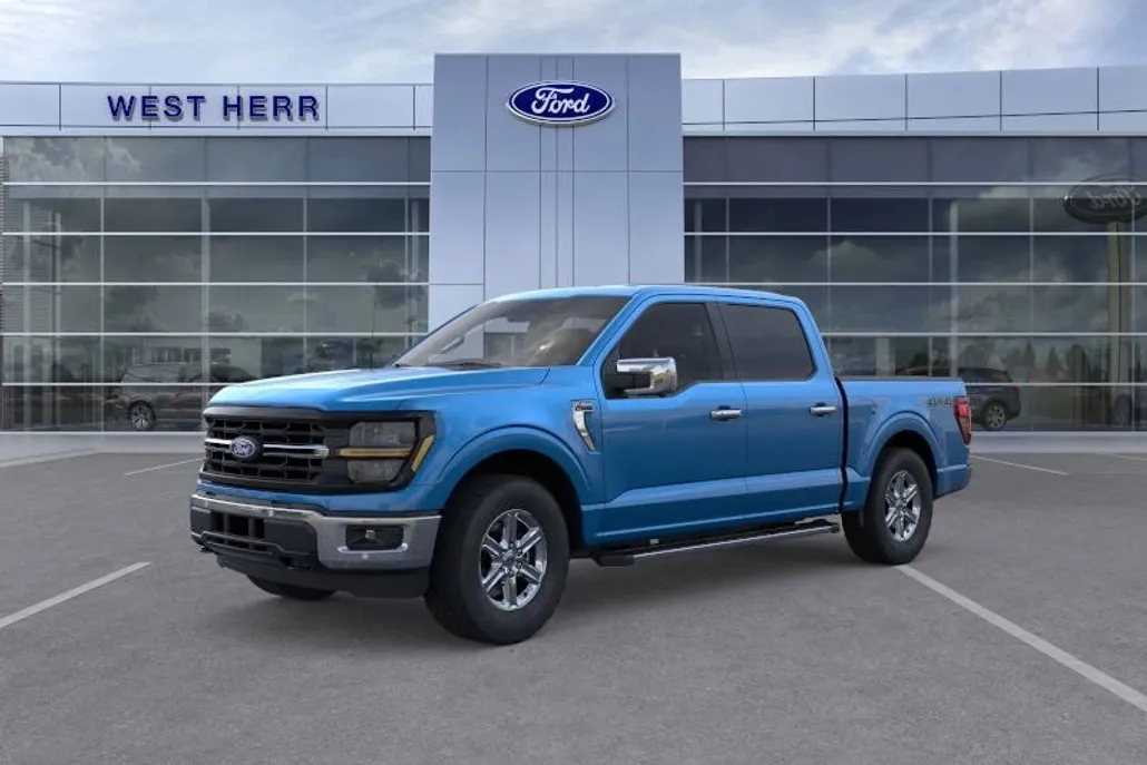 2025 Ford F-150 XLT photo 1