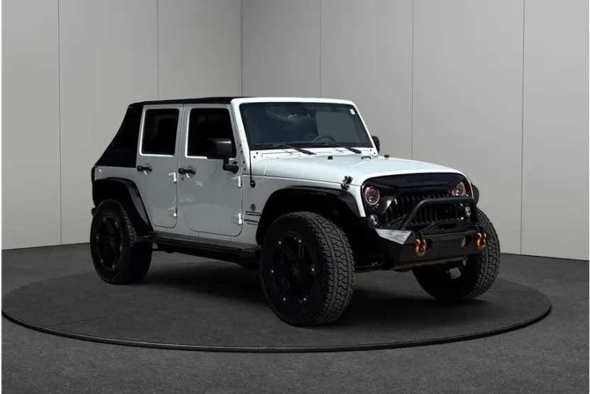 2016 Jeep Wrangler Unlimited Sport photo 1