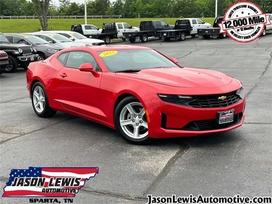 2023 Chevrolet Camaro 1LT photo 1