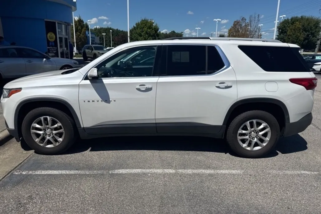 2018 Chevrolet Traverse Cloth photo 1