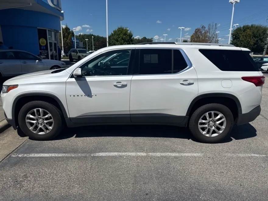 2018 Chevrolet Traverse Cloth photo 1