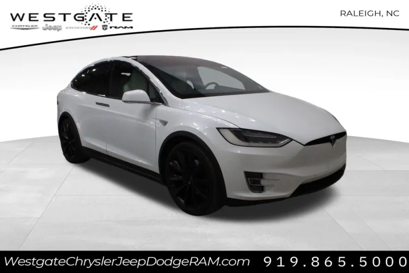 2016 Tesla Model X photo 1
