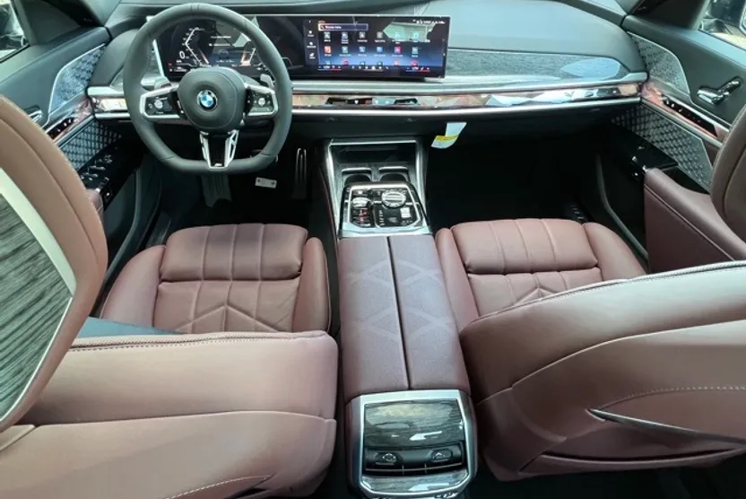 2025 Bmw 760i 760i xDrive photo 1