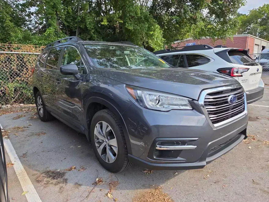 2021 Subaru Ascent Premium photo 1