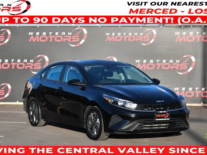 2024 Kia Forte LXS photo 1