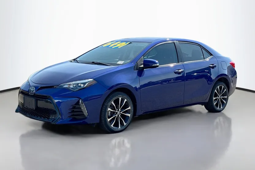 2018 Toyota Corolla L photo 1