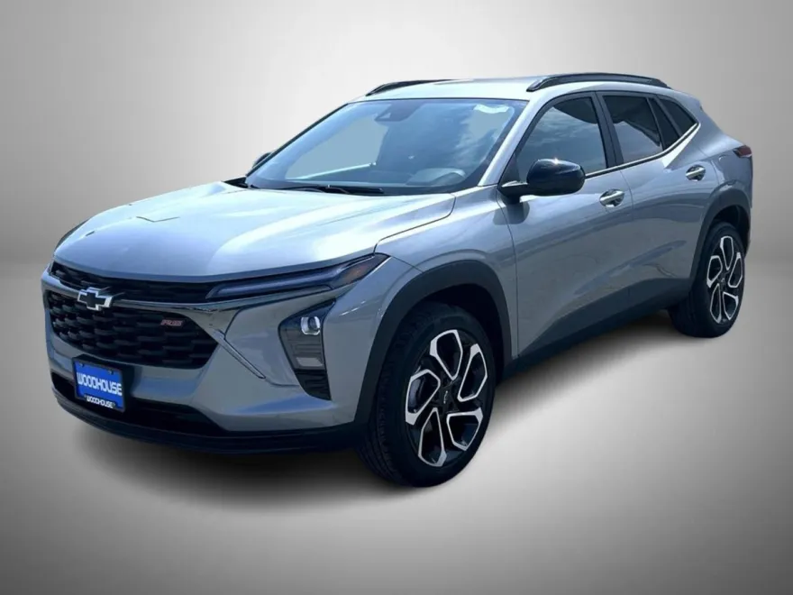 2025 Chevrolet Trax photo 1