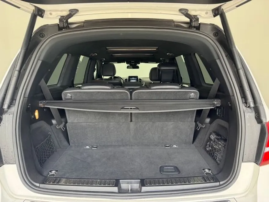 2018 Mercedes Benz GLS 450 4MATIC photo 1