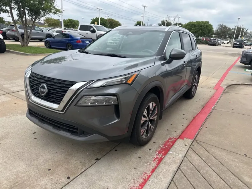 2023 Nissan Rogue SV photo 1