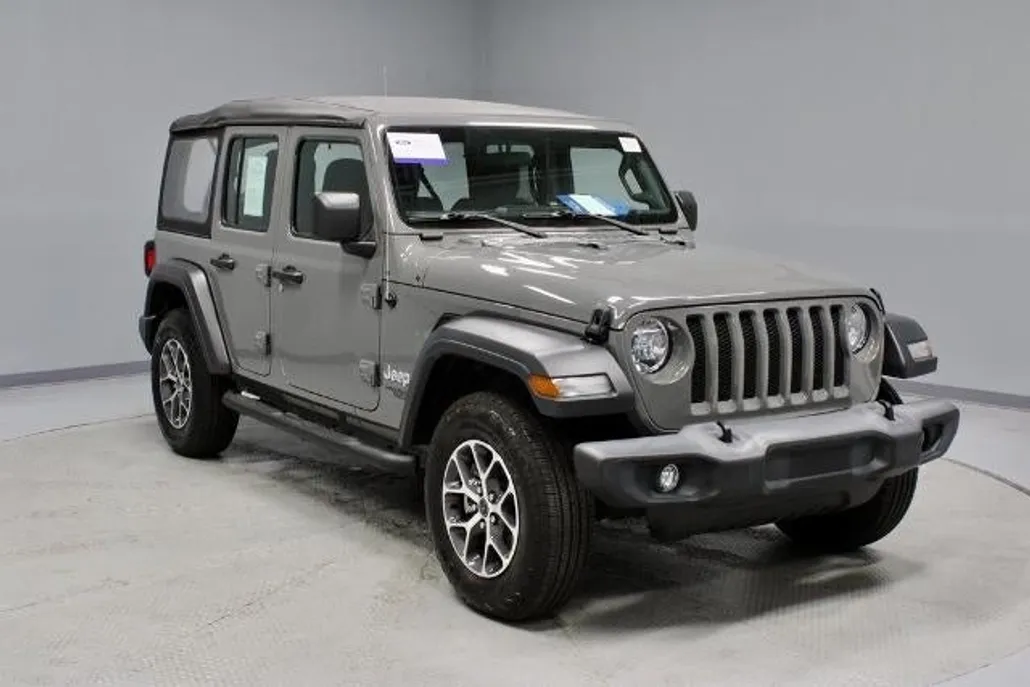 2019 Jeep Wrangler Unlimited Sport photo 1