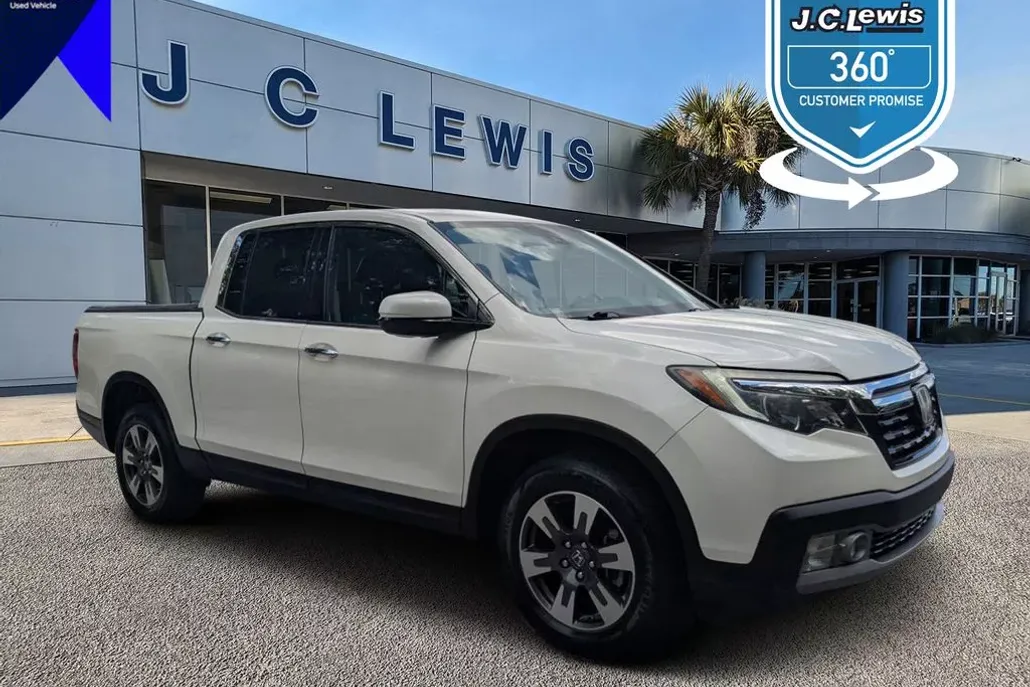 2019 Honda Ridgeline RTL-E photo 1
