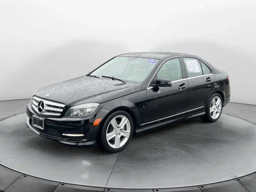 2011 Mercedes Benz C 300 Sport photo 1