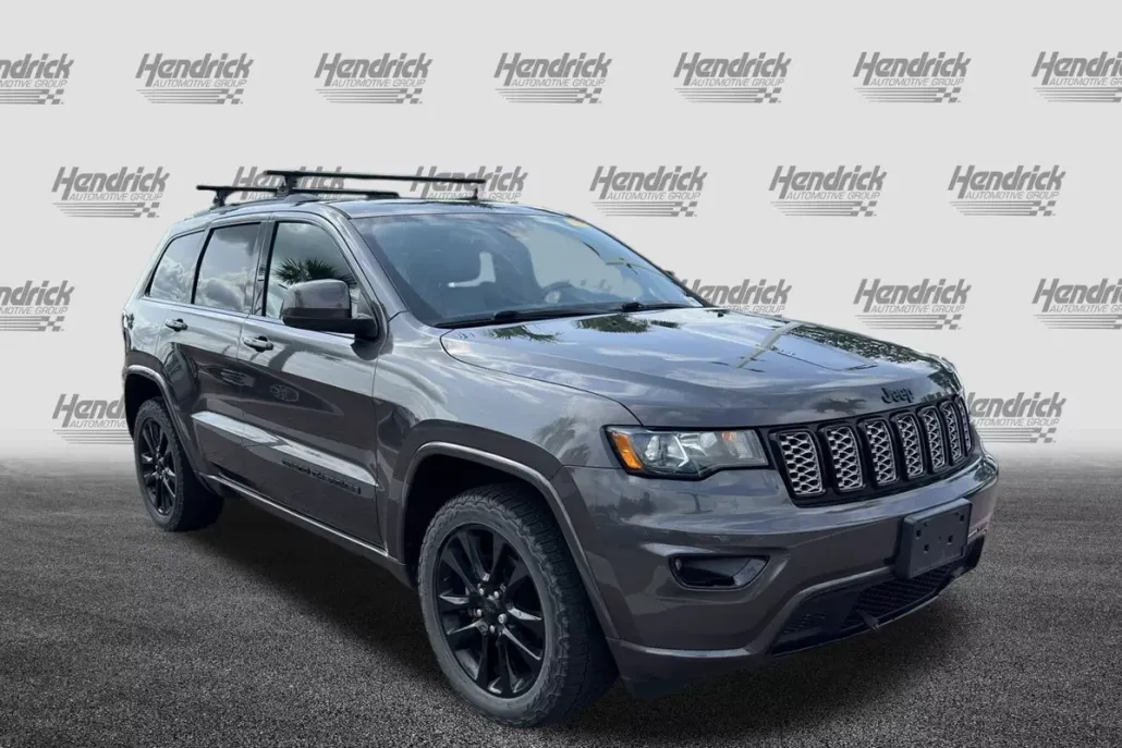2020 Jeep Grand Cherokee Altitude photo 1