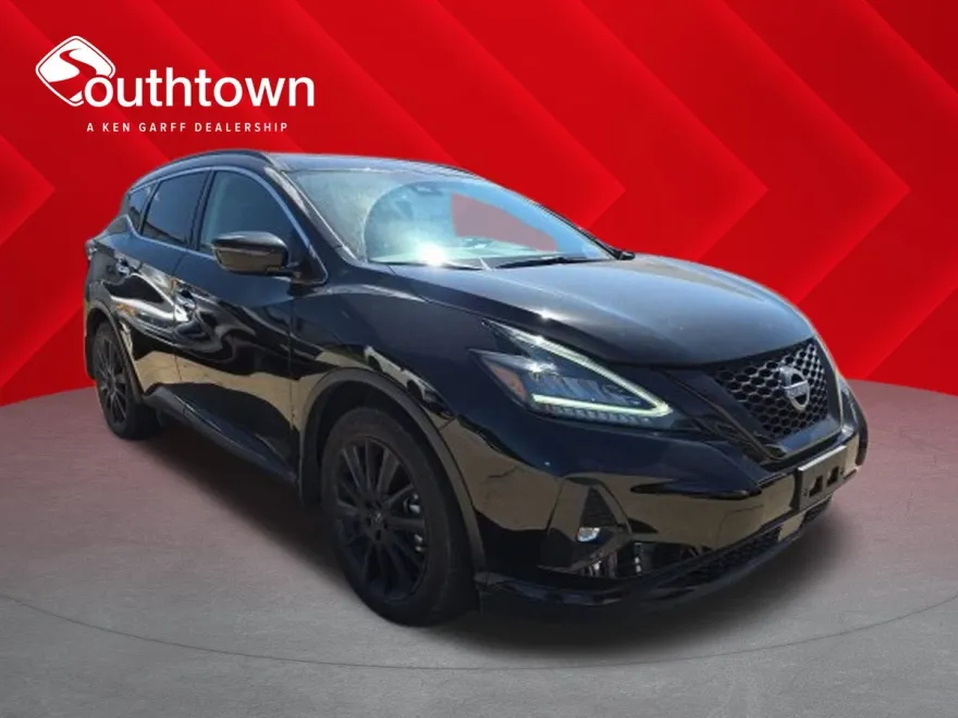 2023 Nissan Murano LE photo 1