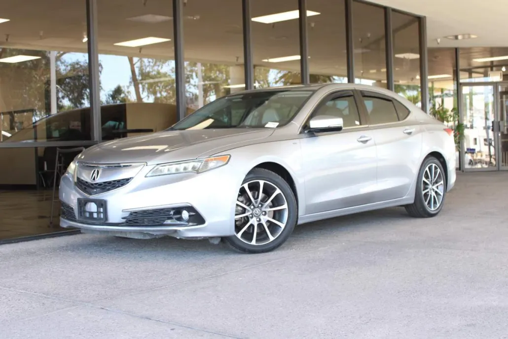 2017 Acura TLX Advance photo 1