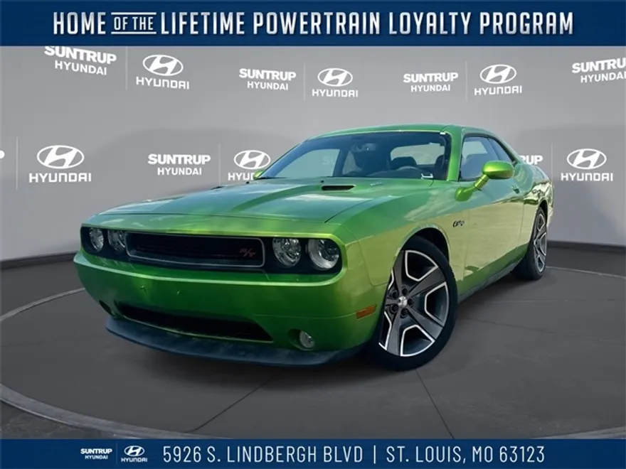 2011 Dodge Challenger R/T photo 1