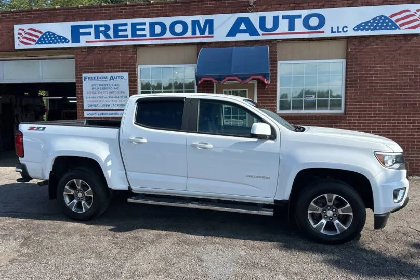 2017 Chevrolet Colorado Z71 photo 1