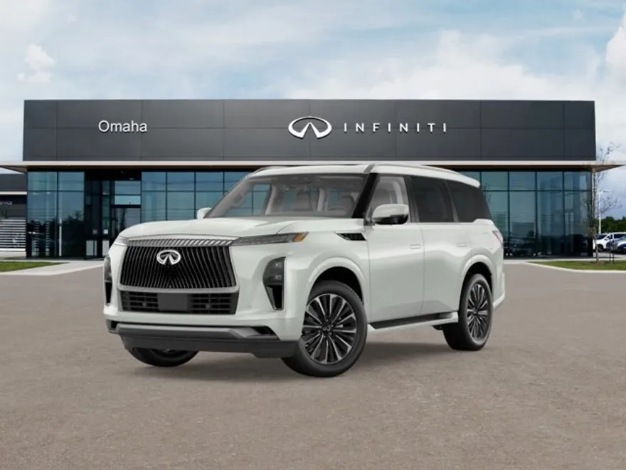 2026 Infiniti QX80 Luxe photo 1