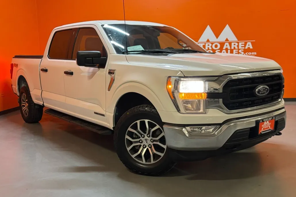 2021 Ford F-150 XLT photo 1