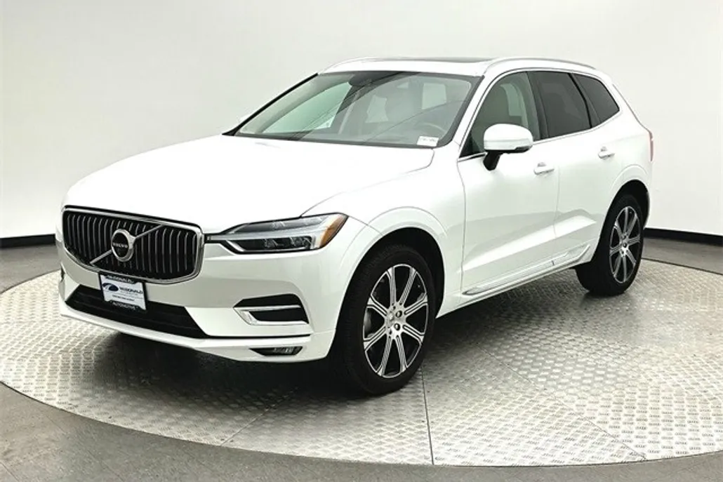 2021 Volvo XC60 T6 Inscription photo 1