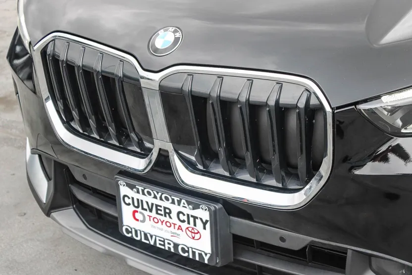 2023 Bmw X1 XDrive28i photo 1