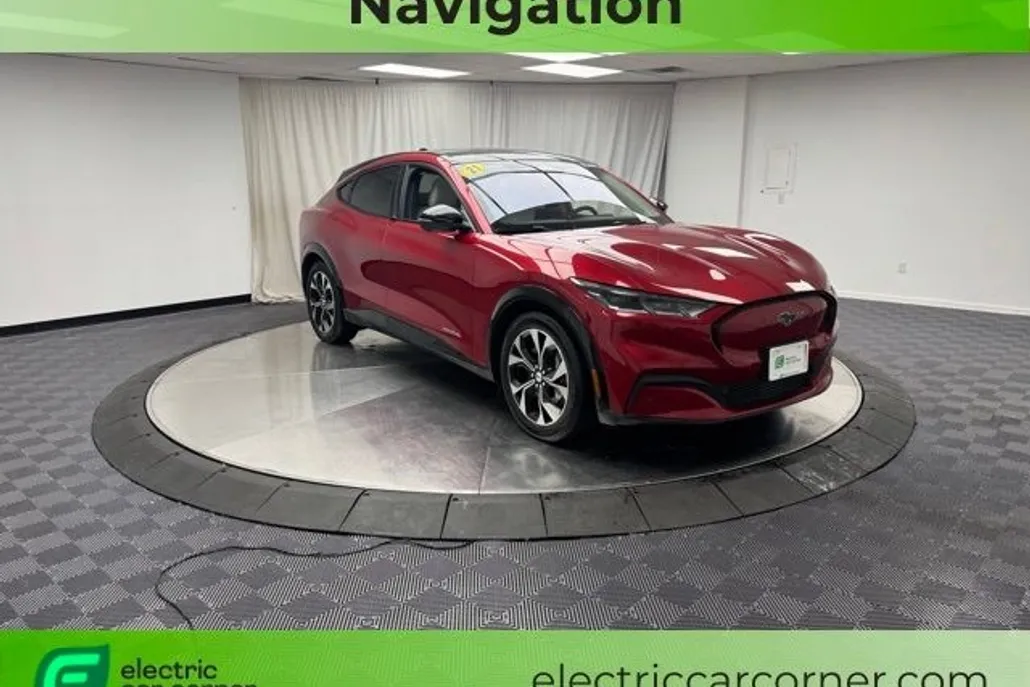 2021 Ford Mustang Mach-E Premium photo 1