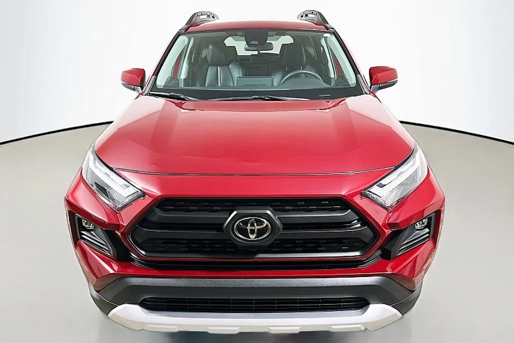 2023 Toyota RAV4 Adventure photo 1