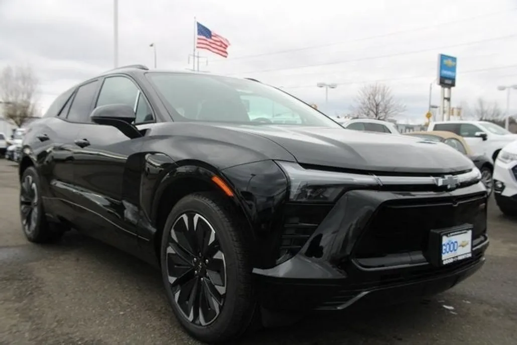2025 Chevrolet Blazer EV RS photo 1