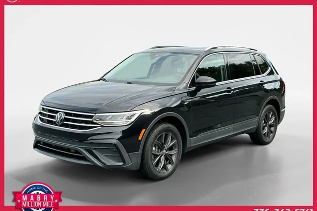 2022 Volkswagen Tiguan SE photo 1