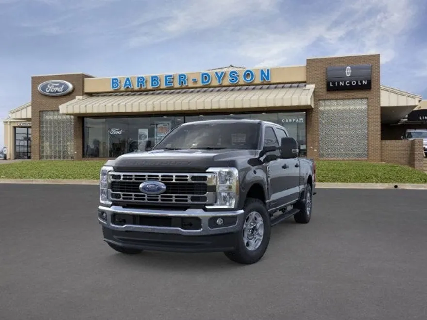 2026 Ford F-250 XLT photo 1