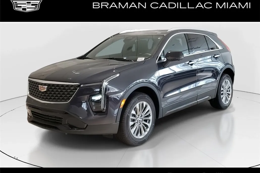 2025 Cadillac XT4 Premium Luxury photo 1