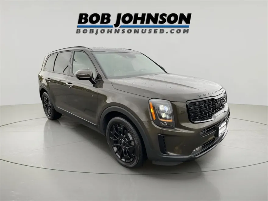 2022 Kia Telluride SX photo 1