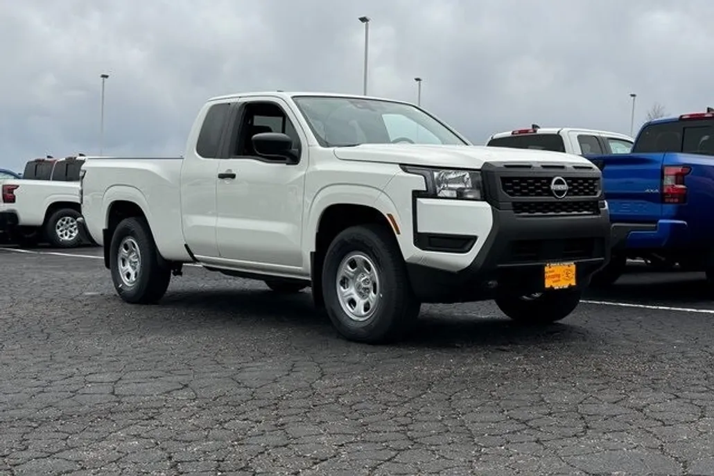 2025 Nissan Frontier S photo 1