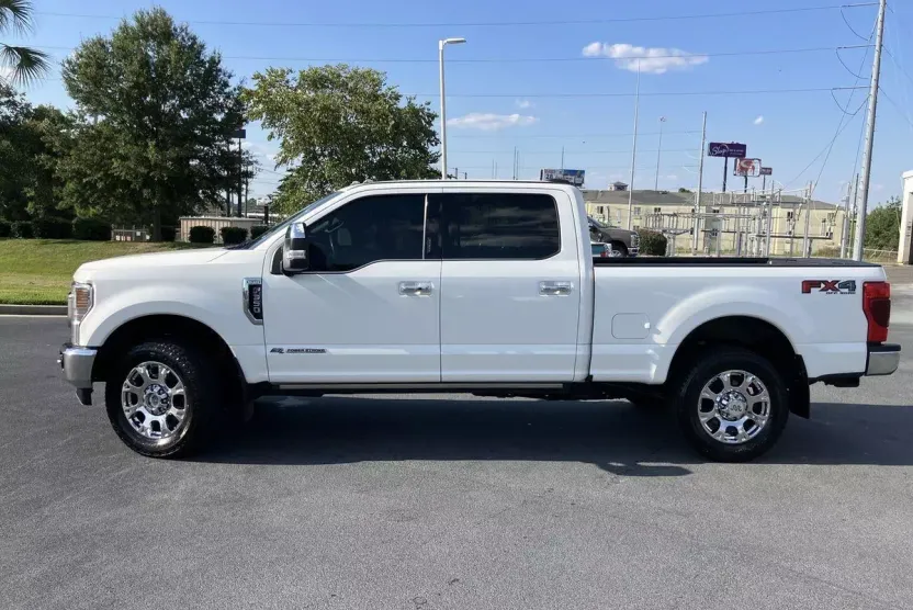 2020 Ford F-350 King Ranch photo 1