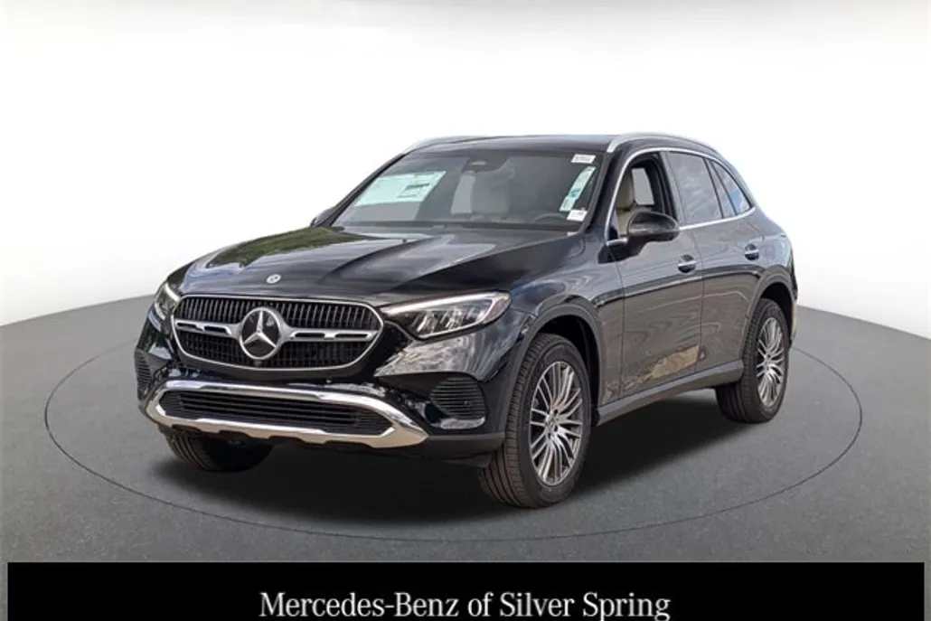 2026 Mercedes Benz GLC 300 4MATIC photo 1